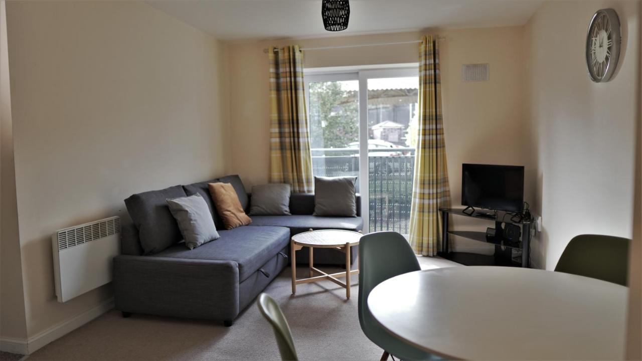 Broad Gauge Apartments Wolverhampton Exterior photo